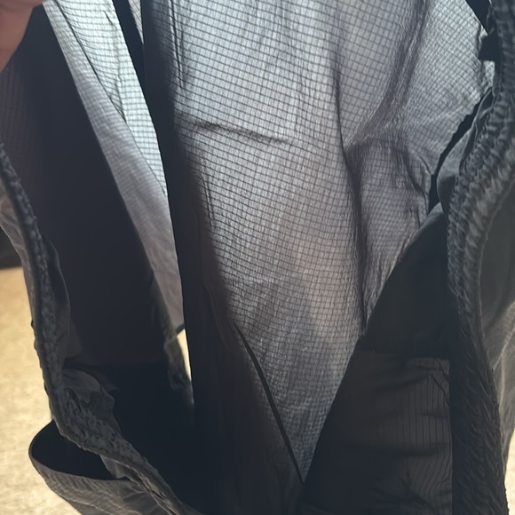 Outdoor Voices athletic shorts - Picture 3 of 3